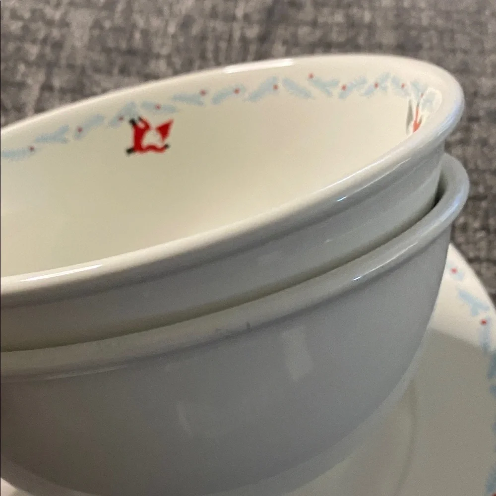 IKEA Holiday Decorative White Bowl and Plate Set. Gnome Design. 2 Plates/2 Bowls